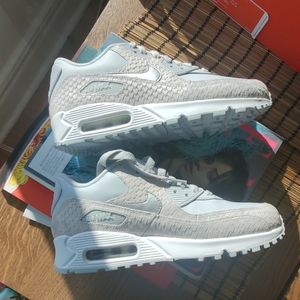 Nike Air Max 90